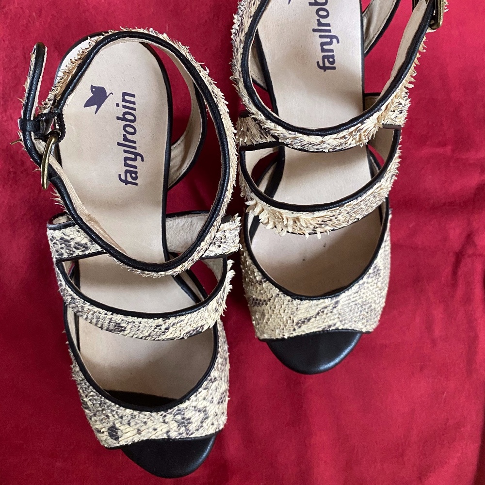 Farylrobin Anthropolgie Oriana Snakeskin platforms